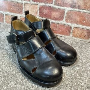 Soho New York men’s black leather dress fisherman sandals size 9 US